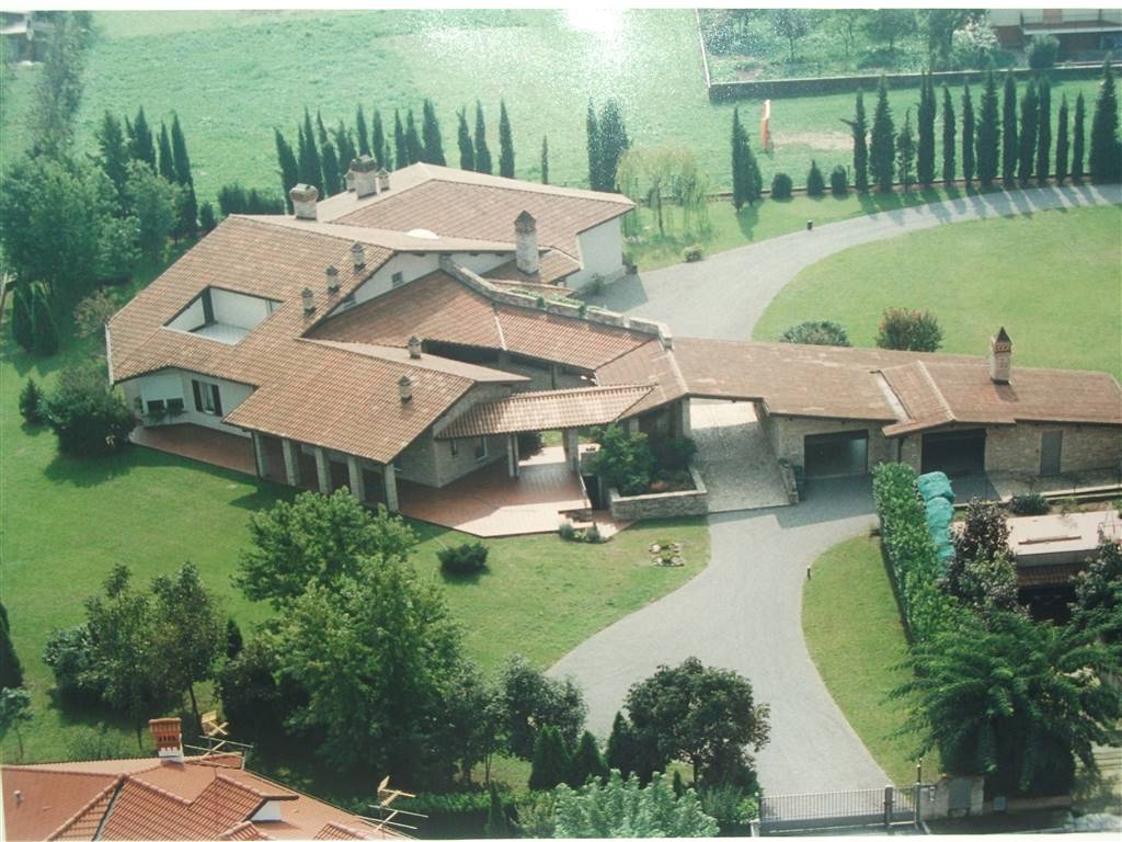 Prestigiosa Villa nella pianura Bergamasca