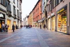 Bergamo centralissimo spazio commerciale