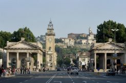 Bergamo centralissimo in zona poste centrali